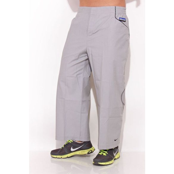 Nike férfi szürke nadrág, térdnadrág L 115705/082 /kamplvm Várható érkezés: 03.10