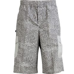   Nike férfi szürke nadrág, térdnadrág S 273857/070 /kamplvm Várható érkezés: 04.01