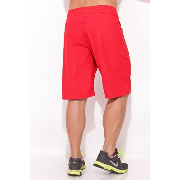 Nike férfi piros nadrág, térdnadrág M 417505/611 /kamplvm Várható érkezés: 03.10