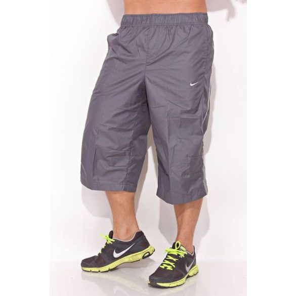 Nike férfi szürke nadrág, térdnadrág M 427487/021 /kamplvm Várható érkezés: 03.10